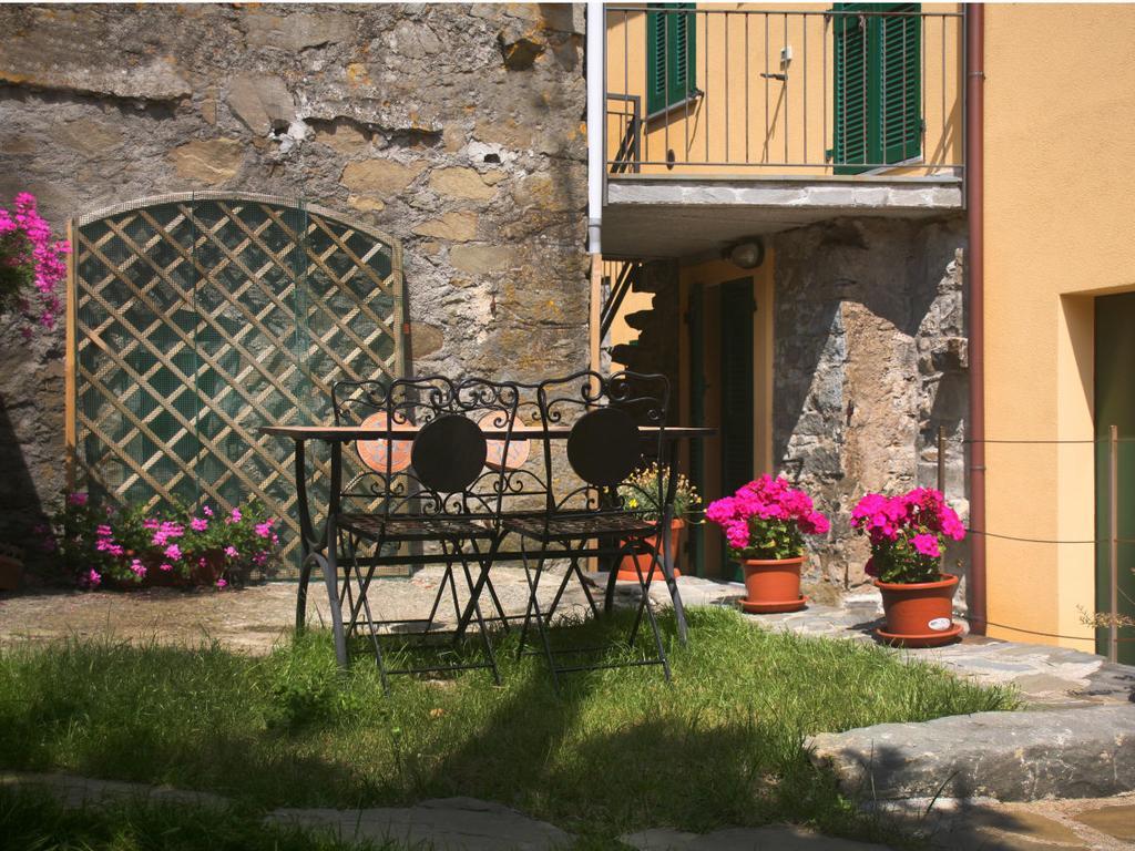 Apartmán Il Cortile Del Contadino Volastra Exteriér fotografie